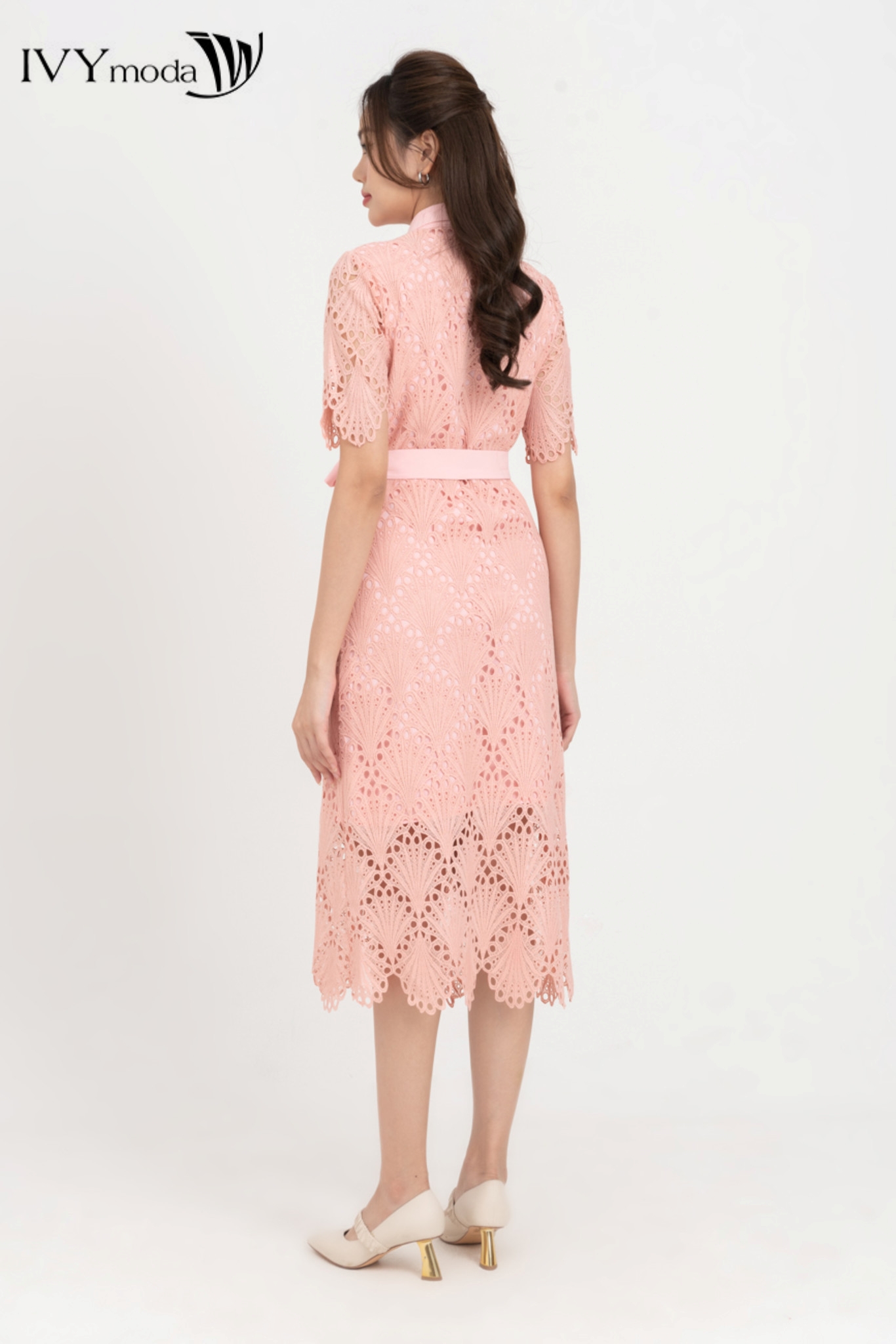 Đầm ren phối đai nơ IVY moda MS 48M8331