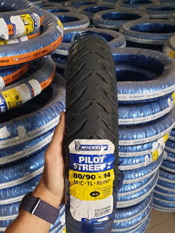 Vỏ Michelin 80/90-14 Pilot Street 2