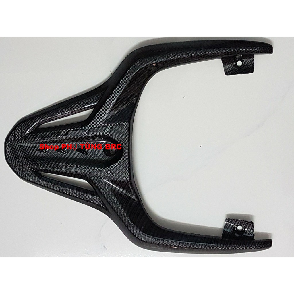 Ốp tay dắt (cảng sau) phủ cacbon xe SH 2020 - 2022 - MT 2022
