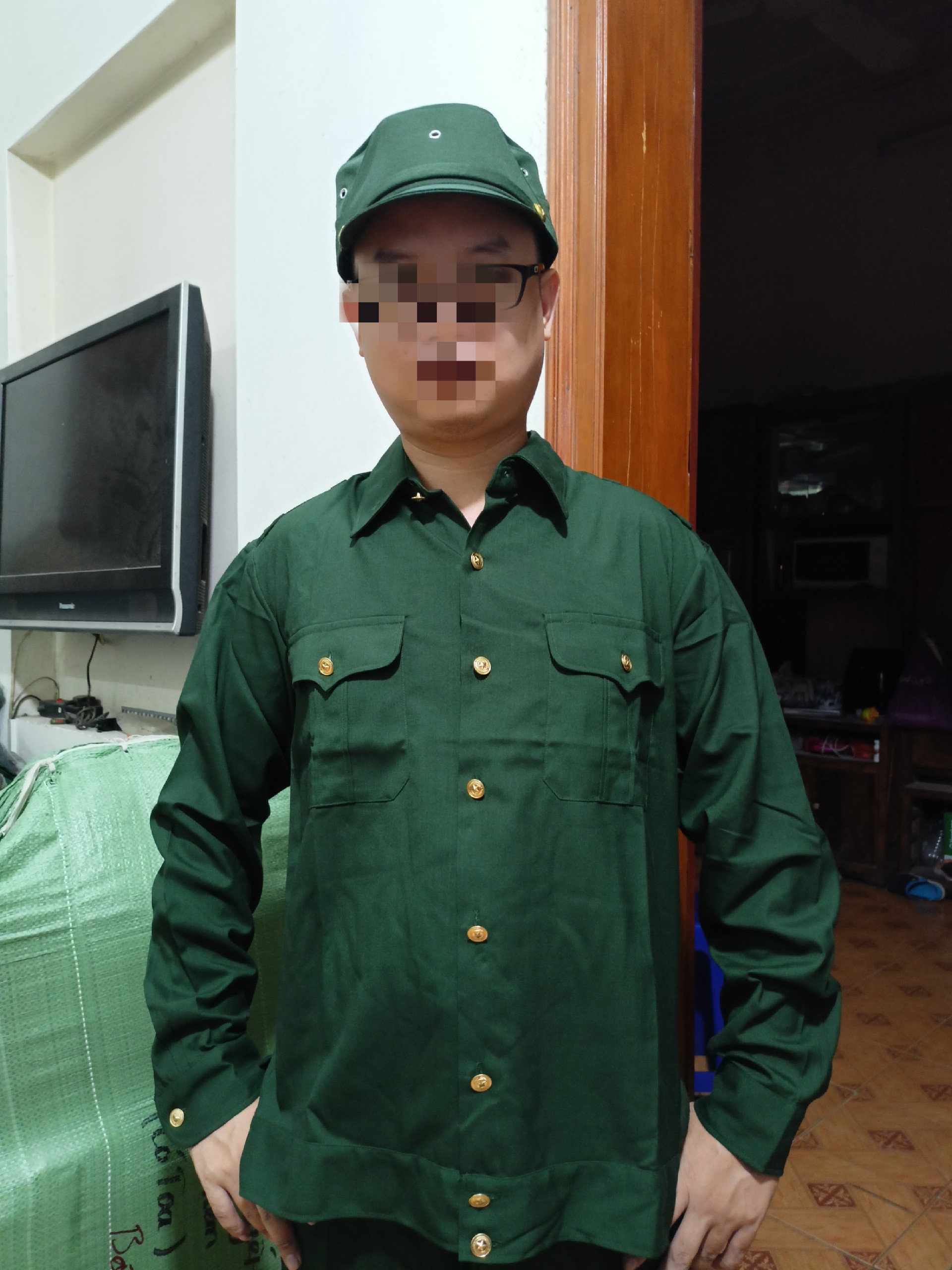 BỘ ĐŨI OLIU TRUNG NIEN