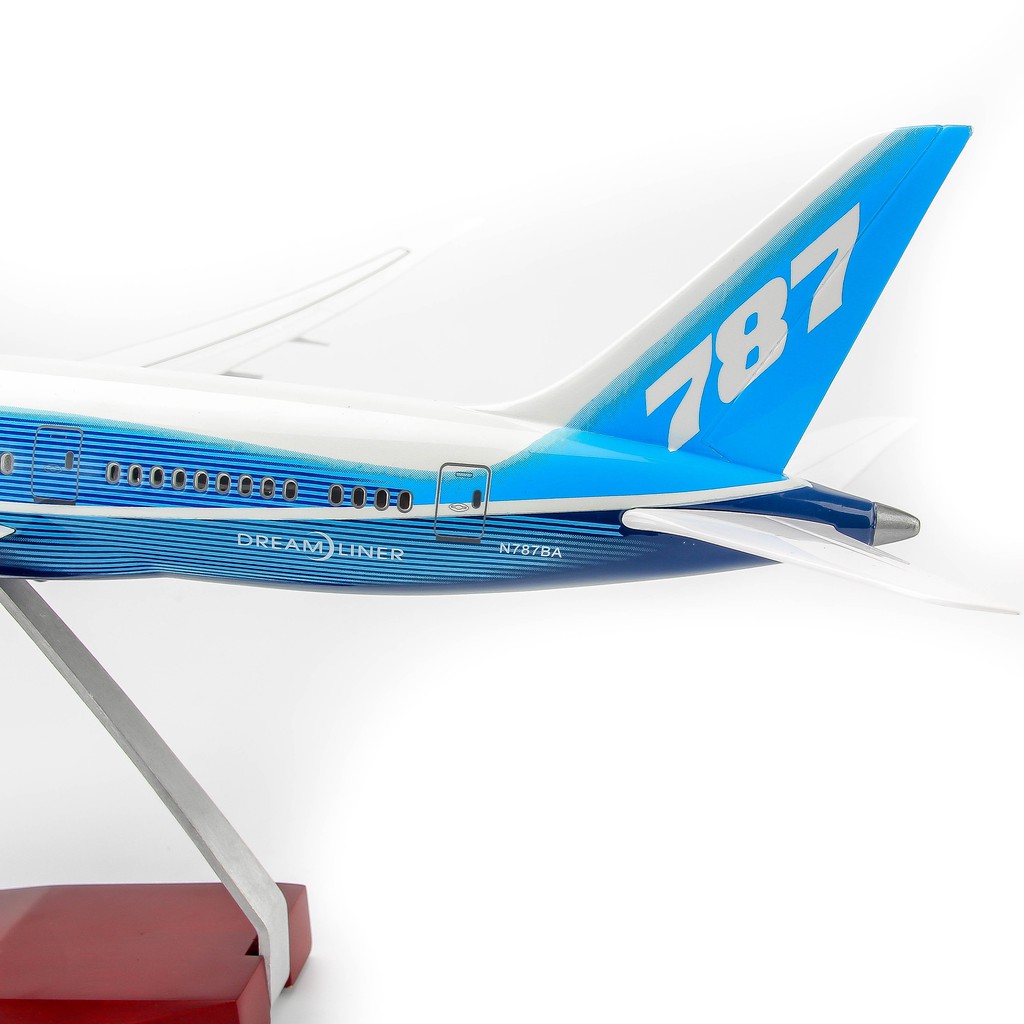 [HCM]Mô hình máy bay lắp ráp có đèn led Original Boeing B787 47cm Everfly