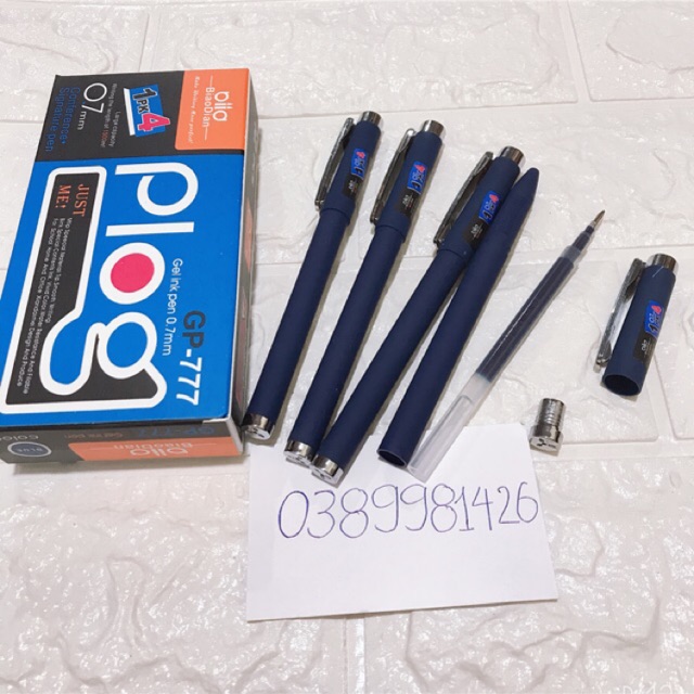 12 Cây bút bi nước gp777 loại 1