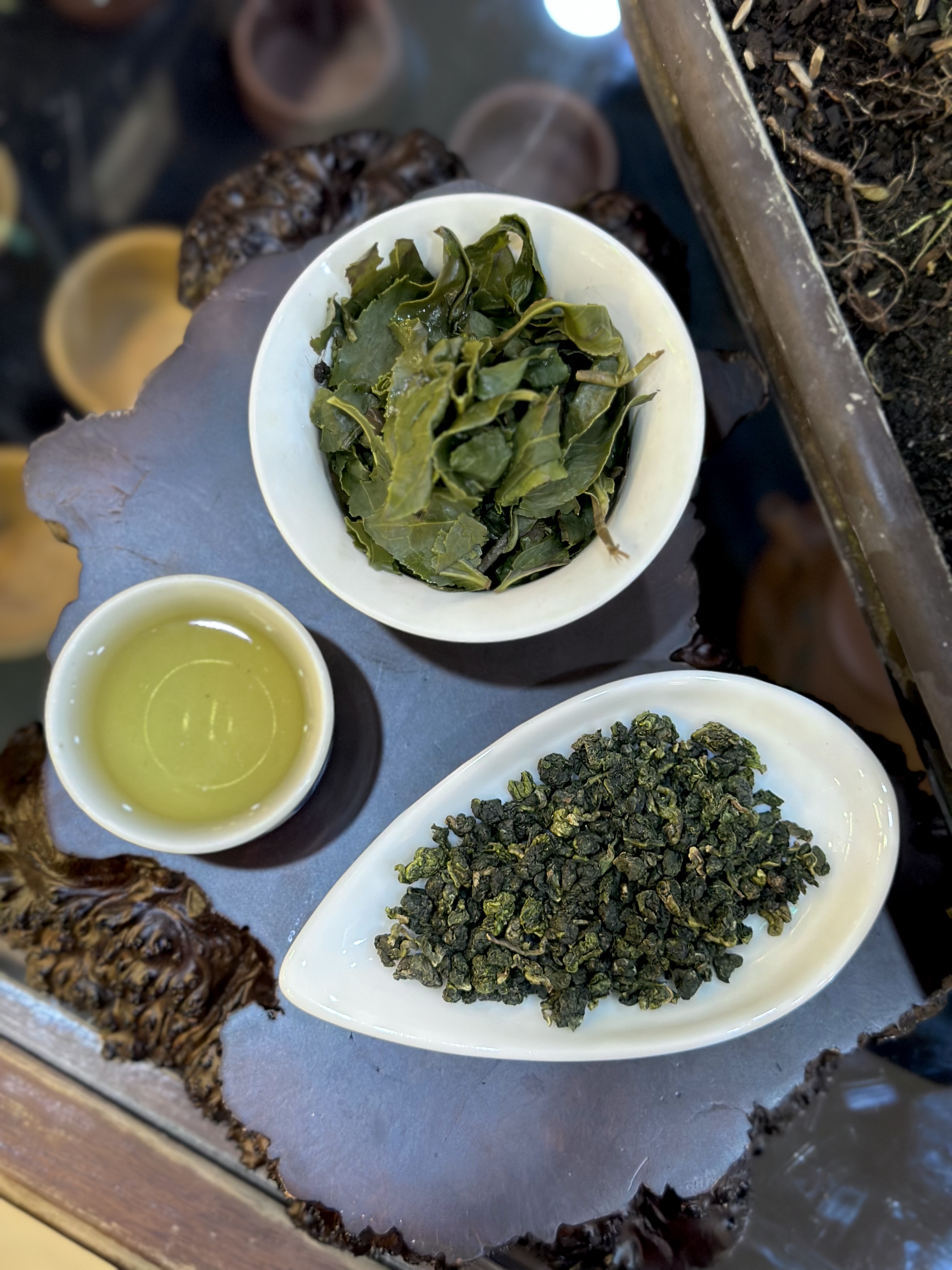 TRÀ Ô LONG BẠCH LONG - TRÀ ĐẸP DA, HỖ TRỢ GIẢM CÂN - TIÊU HOÁ TỐT - ORGANIC OOLONG TEA - 100G - VIỆT LONG TRÀ