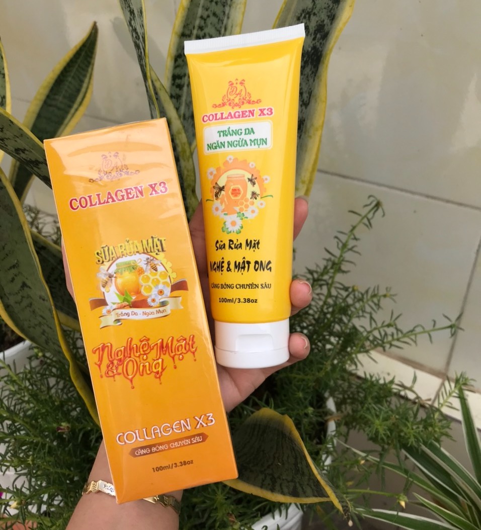 Sữa rửa mặt collagen x3