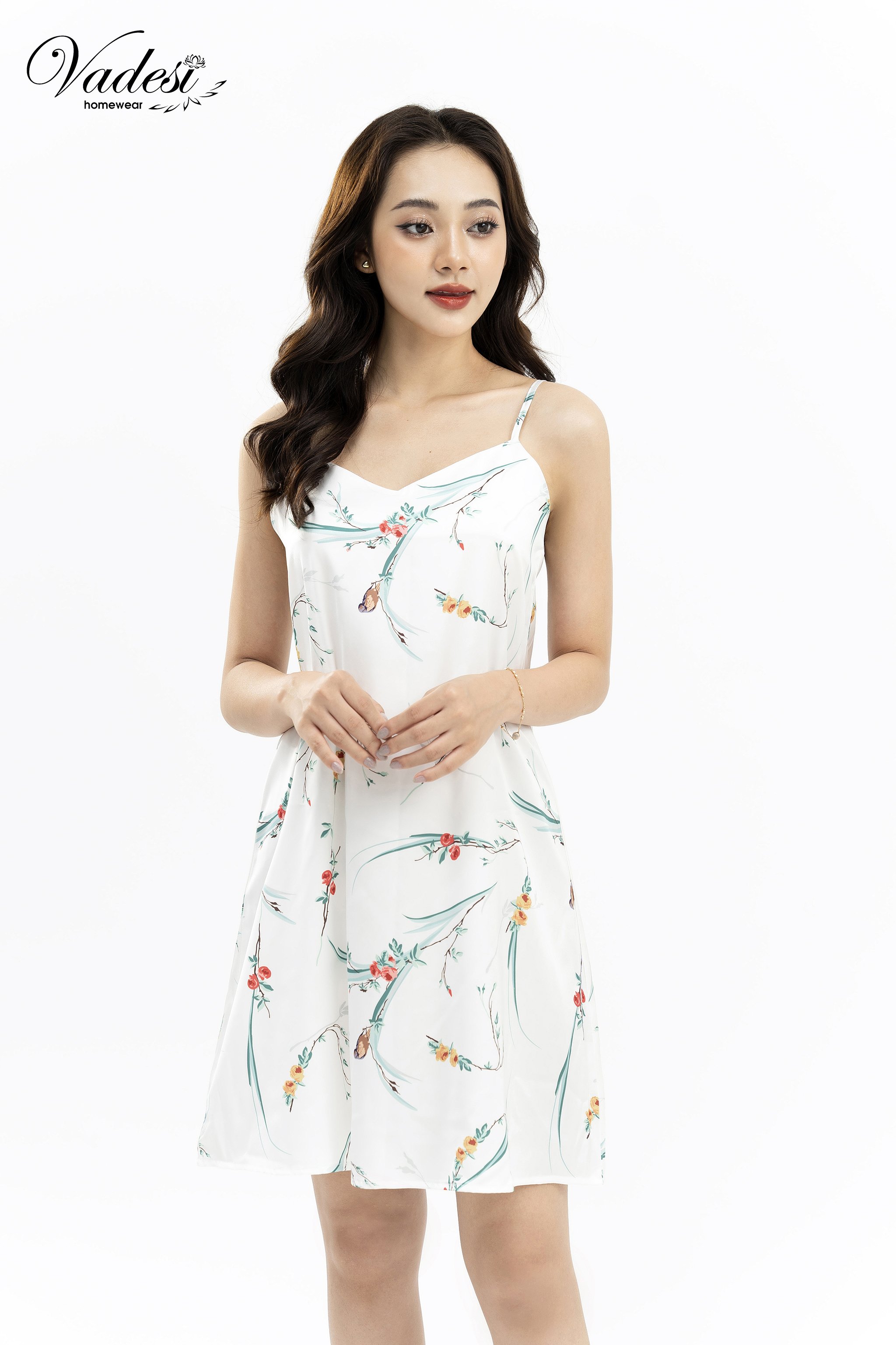 Váy ngủ hai dây sexy gợi cảm vadesi lụa satin cao cấp quyến rũ đầm ngủ 2 dây mềm mại hiện đại phong cách nhật