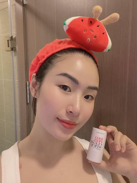 THANH LĂN GIẢM MỤN ĐẦU ĐEN [So’Natural Red Peel Clear Stick]