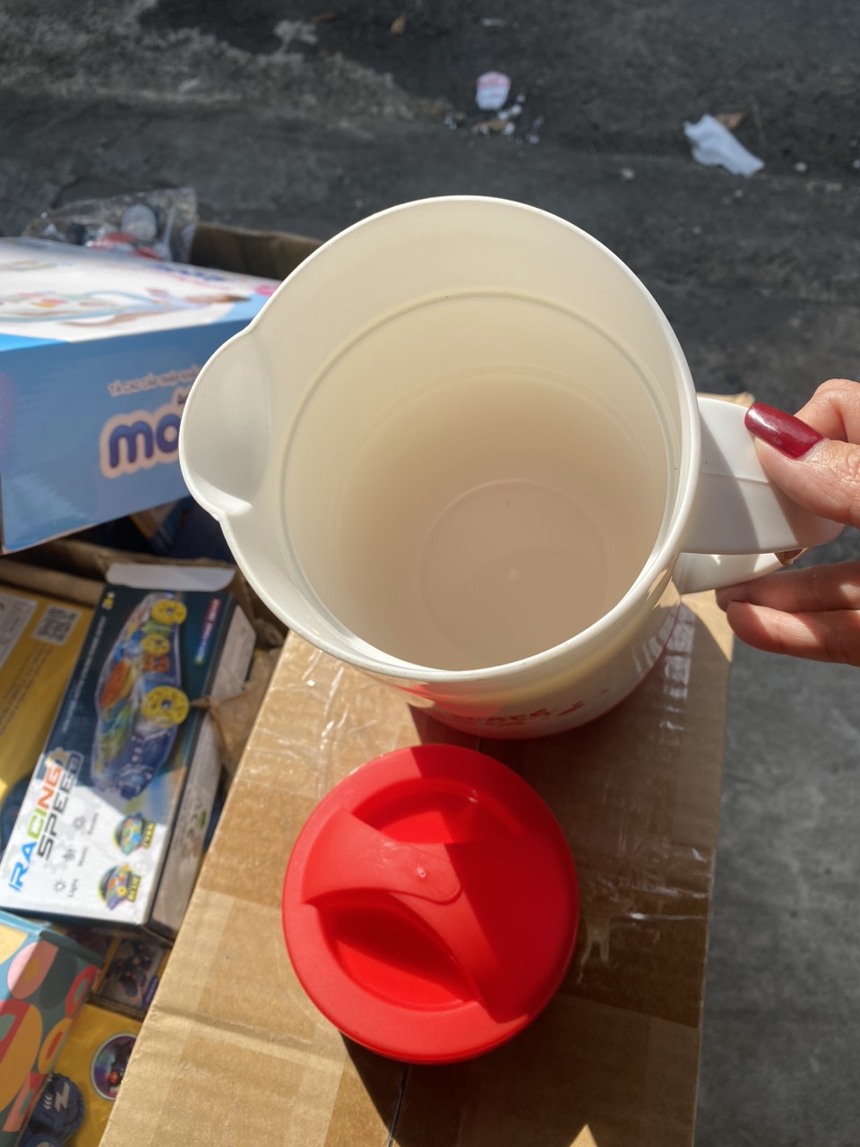 CA ĐÁ GIỮ NHIỆT 1.5 LÍT HKM NESTLE