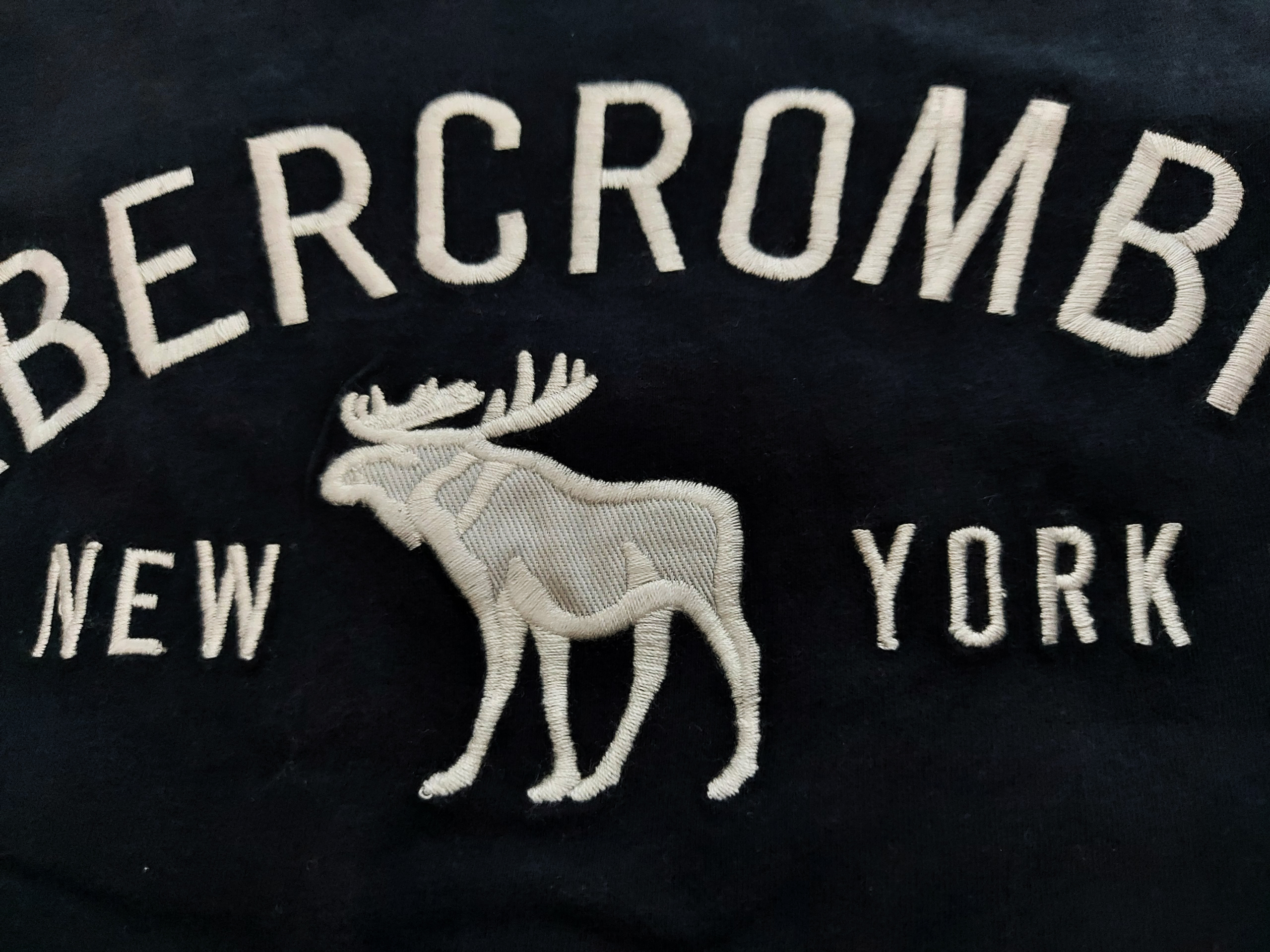 Áo thun Abercrombie Navy