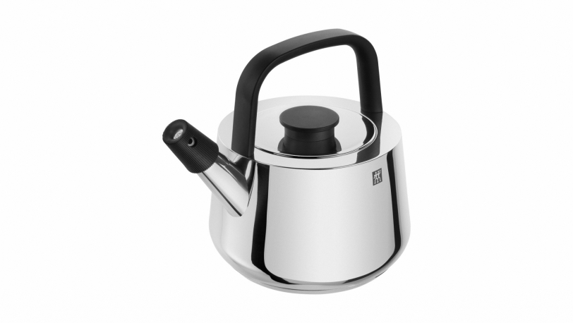 ZWILLING - Ấm đun nước ZWILLING Plus - 1.5L, bên trong ấm có tráng một lớp chống oxy hóa giúp hạn chế tình trạng oxy hóa, ố vàng sau một thời gian sử dụng