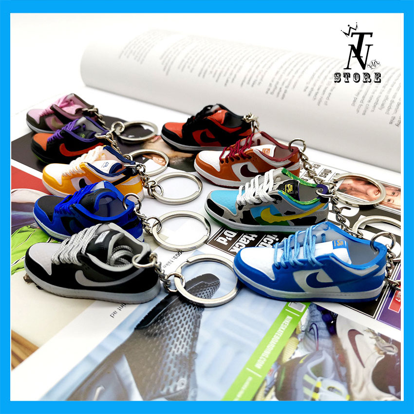 Móc khóa giày sneaker cổ thấp Air Jordan 3D tỷ lệ 1:6
