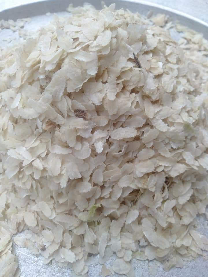 Cốm Dẹp Cán Mỏng - Đặc Sản Trà Vinh