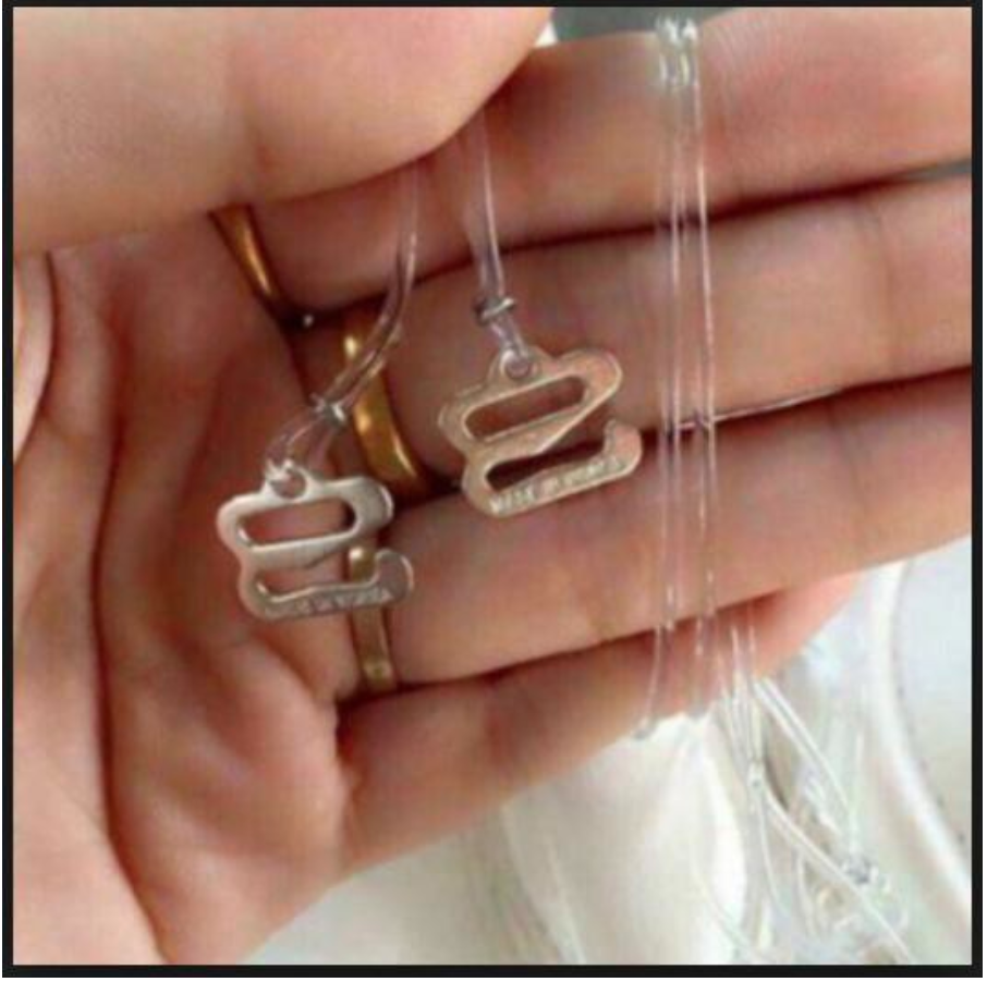 Dây Áo Con Trong Suốt