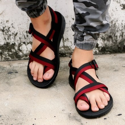 [HCM]Giày sandal Nam VENTO kiểu xỏ ngón quai dây có thể rút sao cho vừa bàn chân mỗi người đế cao su chống trơn NV65