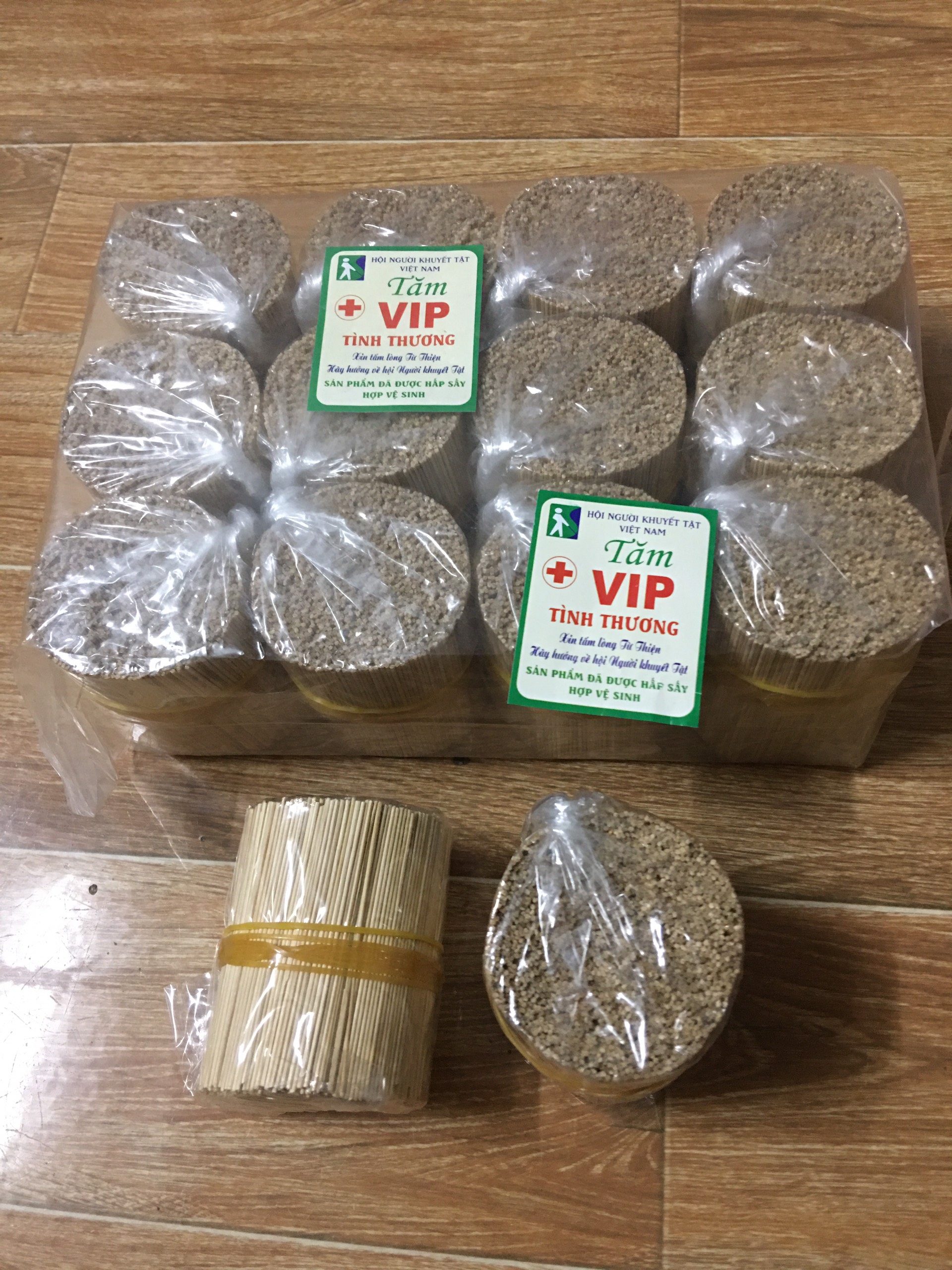 1 Bó tăm tre làm từ cật giang / tăm xỉa răng bằng cật cây giang 80g an toàn tiện lợi