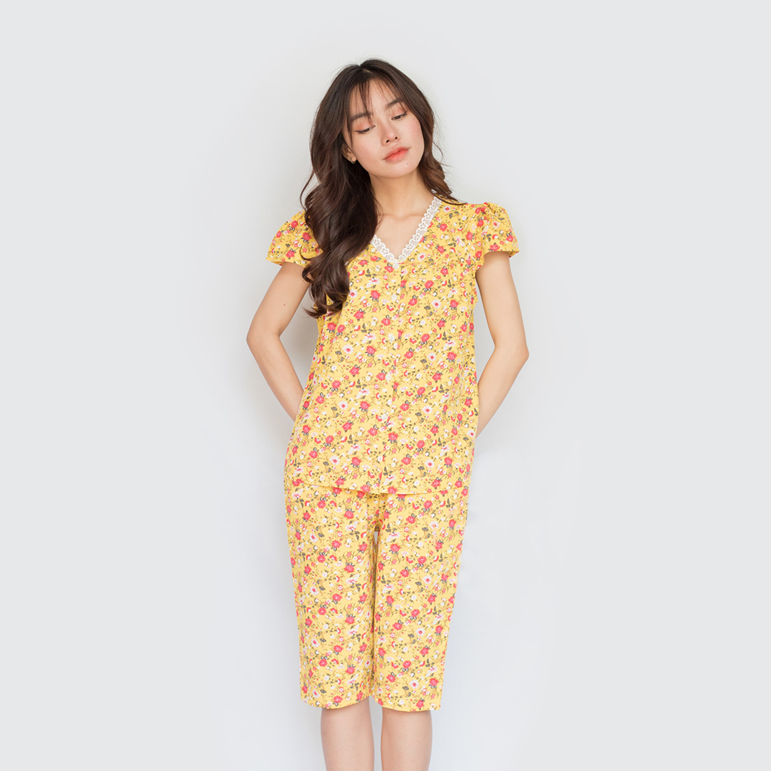 Đồ ngủ nữ lụa lửng cộc tay ren cổ hoa nhí siêu dễ thương