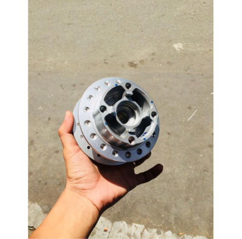 đùm trước xe wave S110 màu bạc