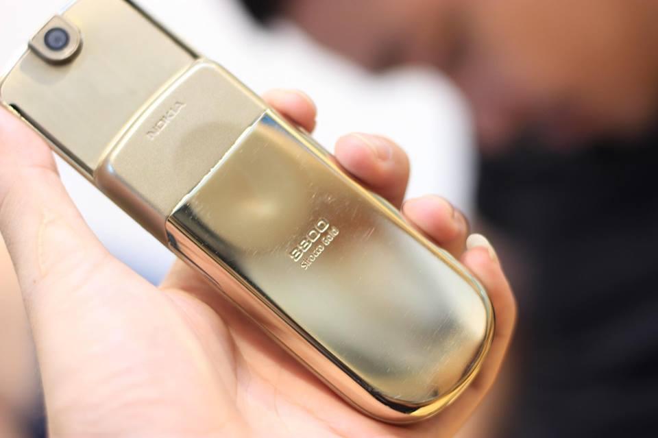 Điện Thoại Nokia 8800 Sirocco Gold