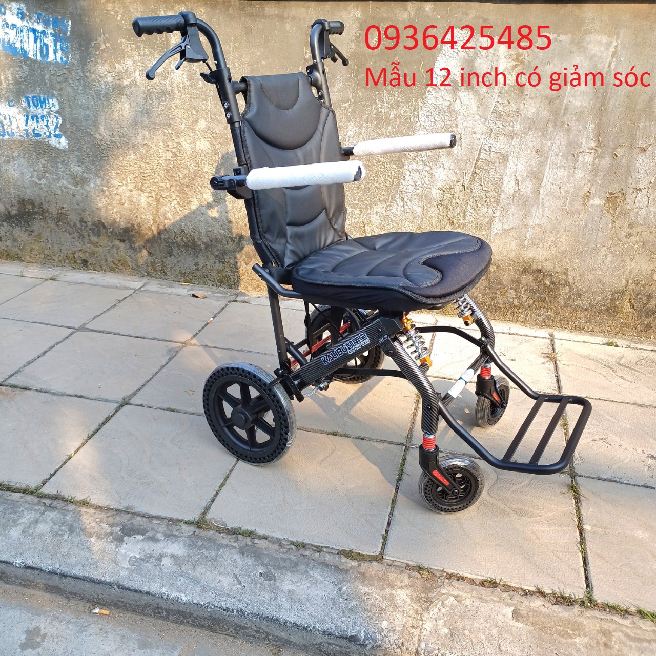 Xe lăn gấp gọn cực nhẹ Kalibu 7.2 kg, tải trọng 120kg- Xe lăn người già_ xe lăn bệnh nhân, xe lăn du lịch gấp gọn