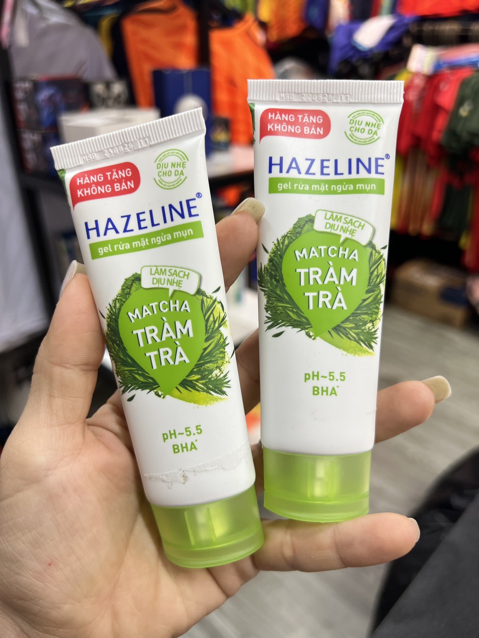 Sửa mặt Hazeline Matcha tràm trà 40g