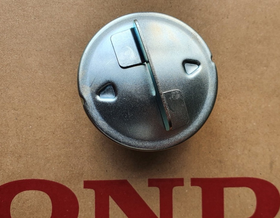 [HCM]NẮP BÌNH XĂNG XE GA HONDA AIR BLADE