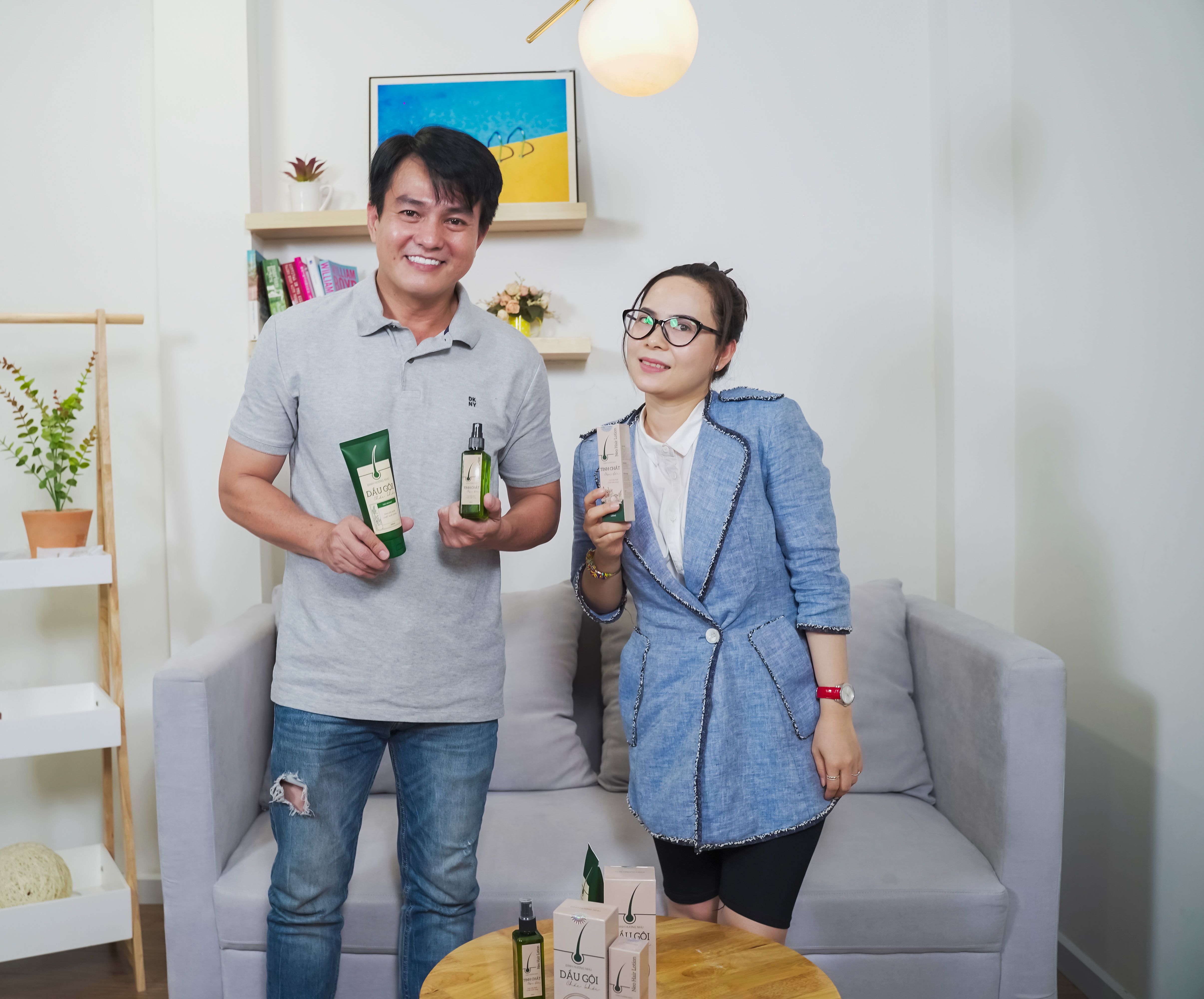 [CHÍNH HÃNG] Tinh Chất Xịt Tóc Đinh Hương Nhu - Dưỡng Tóc Giúp Mọc Tóc 120ml