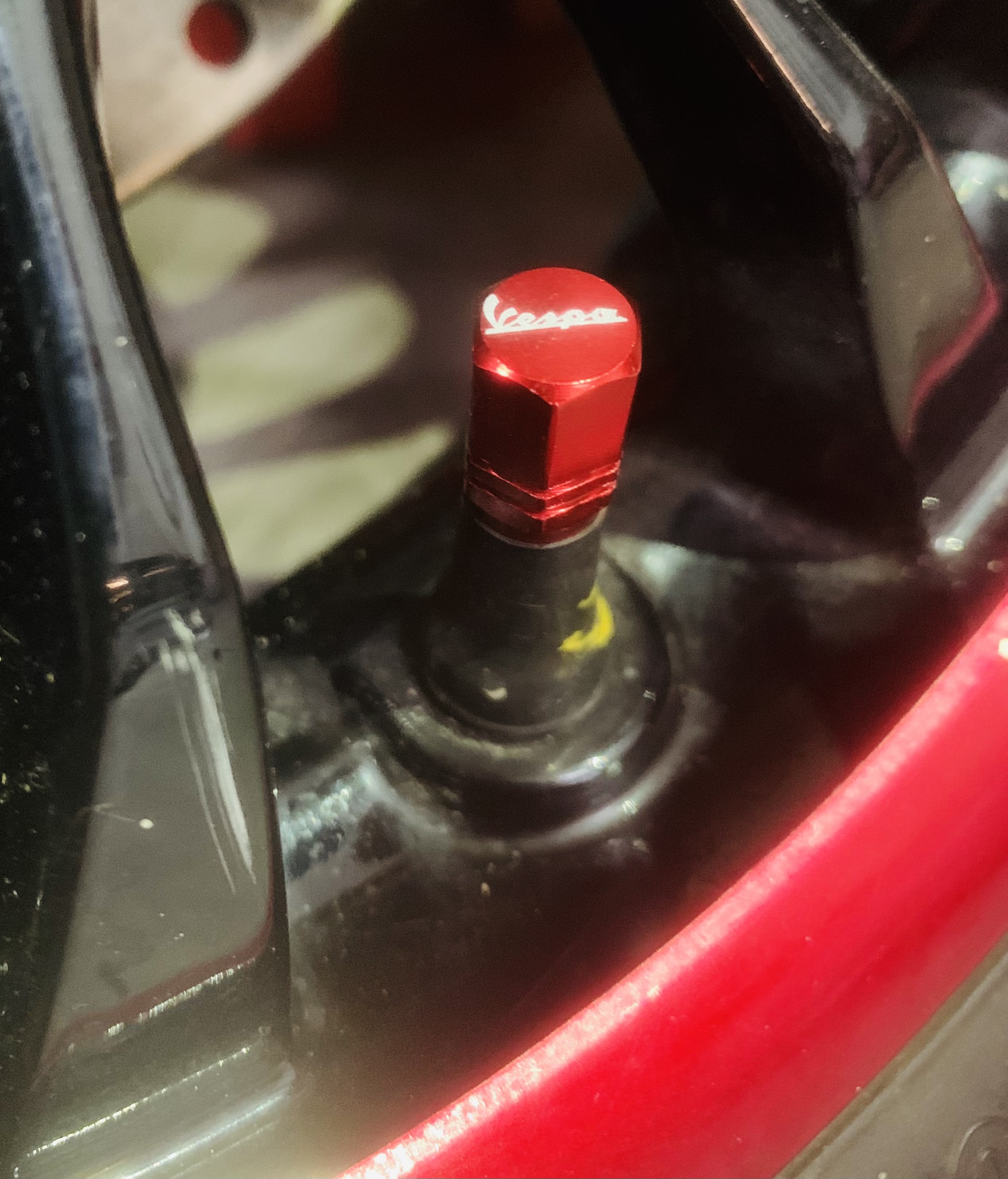 NÚT VAN VÒI BÁNH XE CNC VESPA