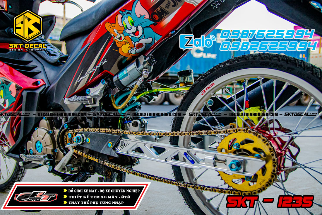 tem trùm exciter 135 đỏ đen tom and jerry