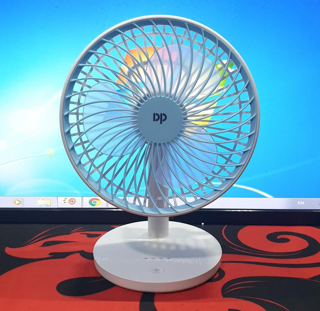 Quạt bàn dp - 7625 cao cấp - đường kính 18 cm