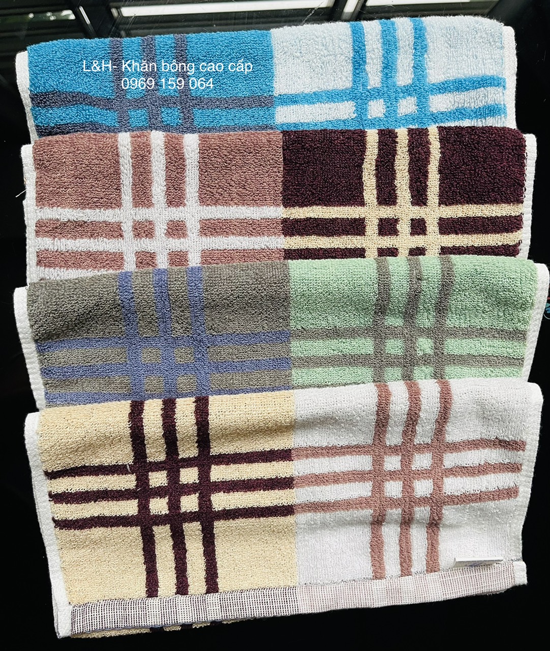 Khăn mặt cotton kẻ đổi ô Tân Thịnh, KT 30x50cm