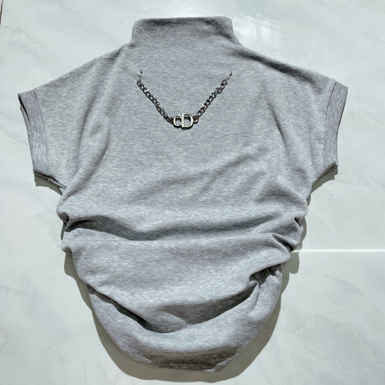 Áo tay tay dài ngôi sao siêu hot 02024.