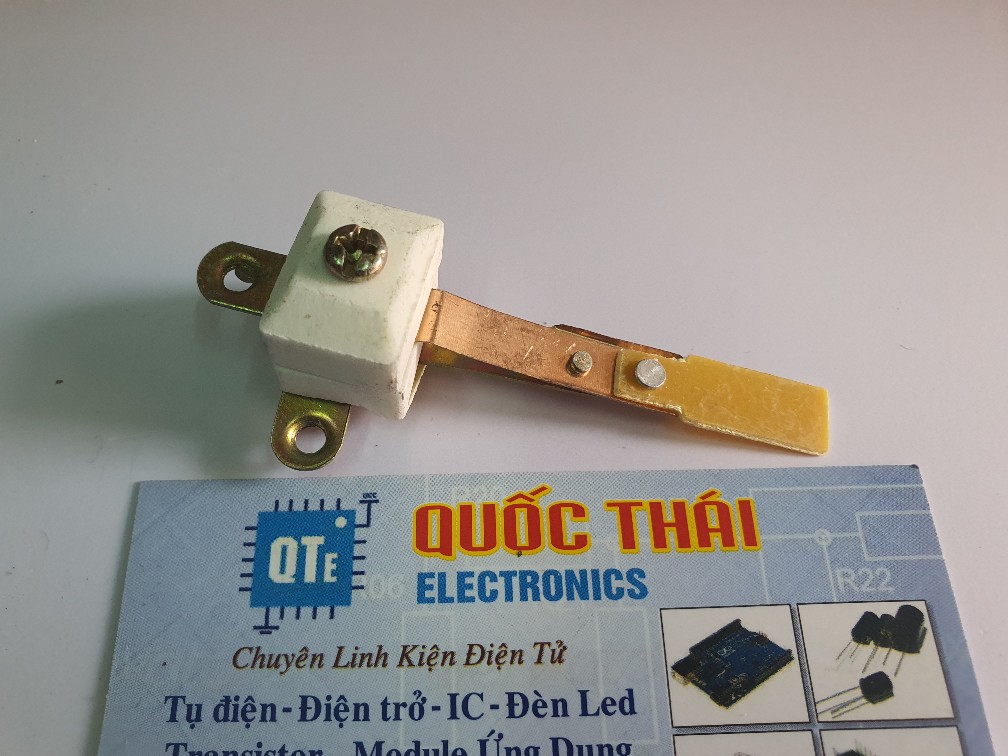 Tiếp điểm nồi cơm điện.