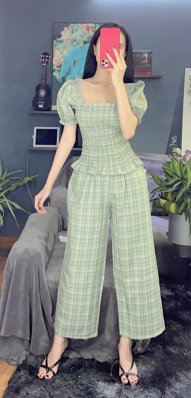 Sét bộ nữ quần ống rộng áo tay búp bo eo caro
