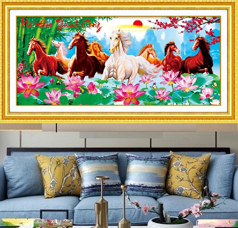 Tranh đính đá mẫu mới mã đáo thành công-kt: 101x50
