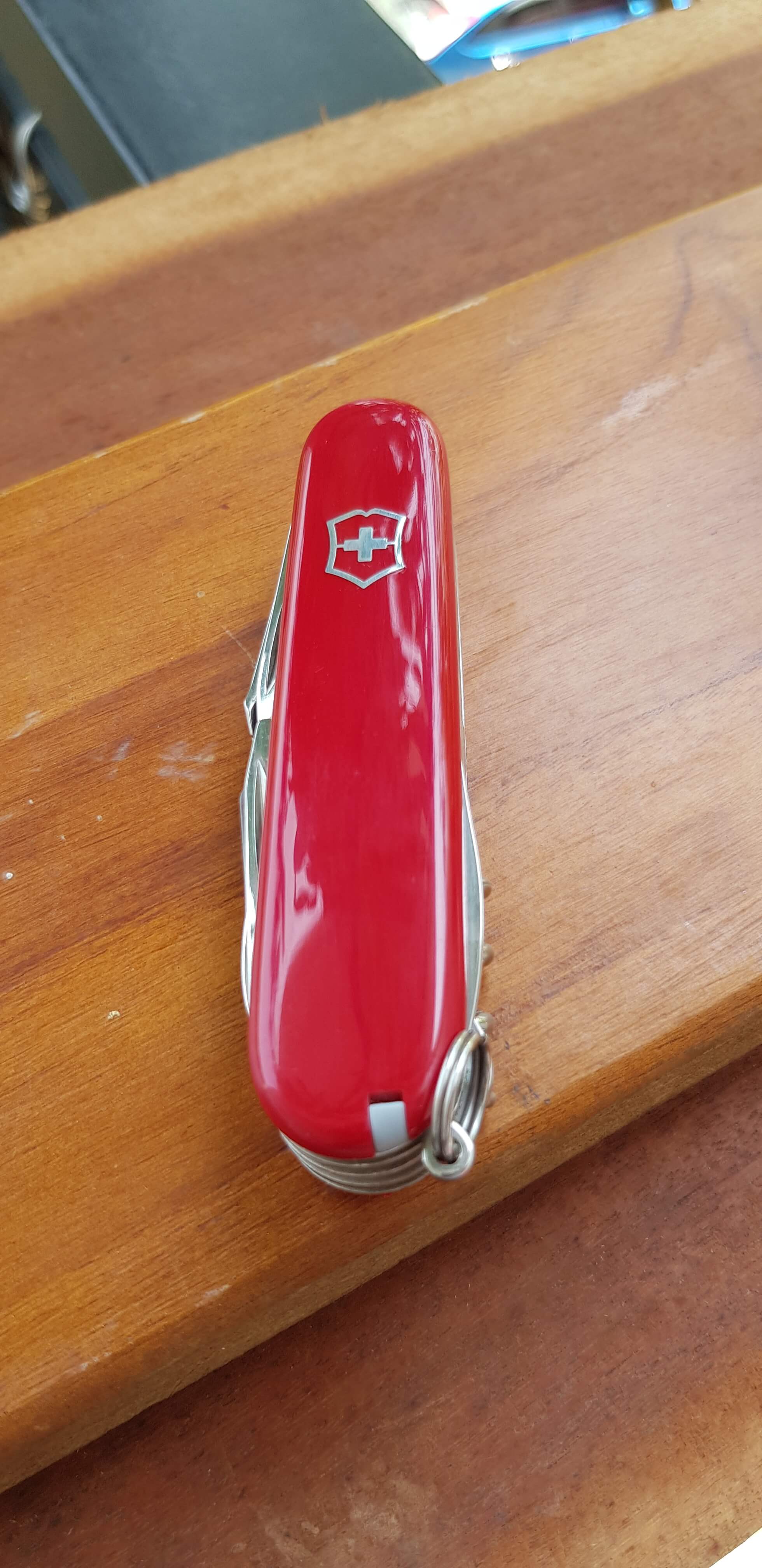 Dụng cụ đa năng Victorinox Champion Plus