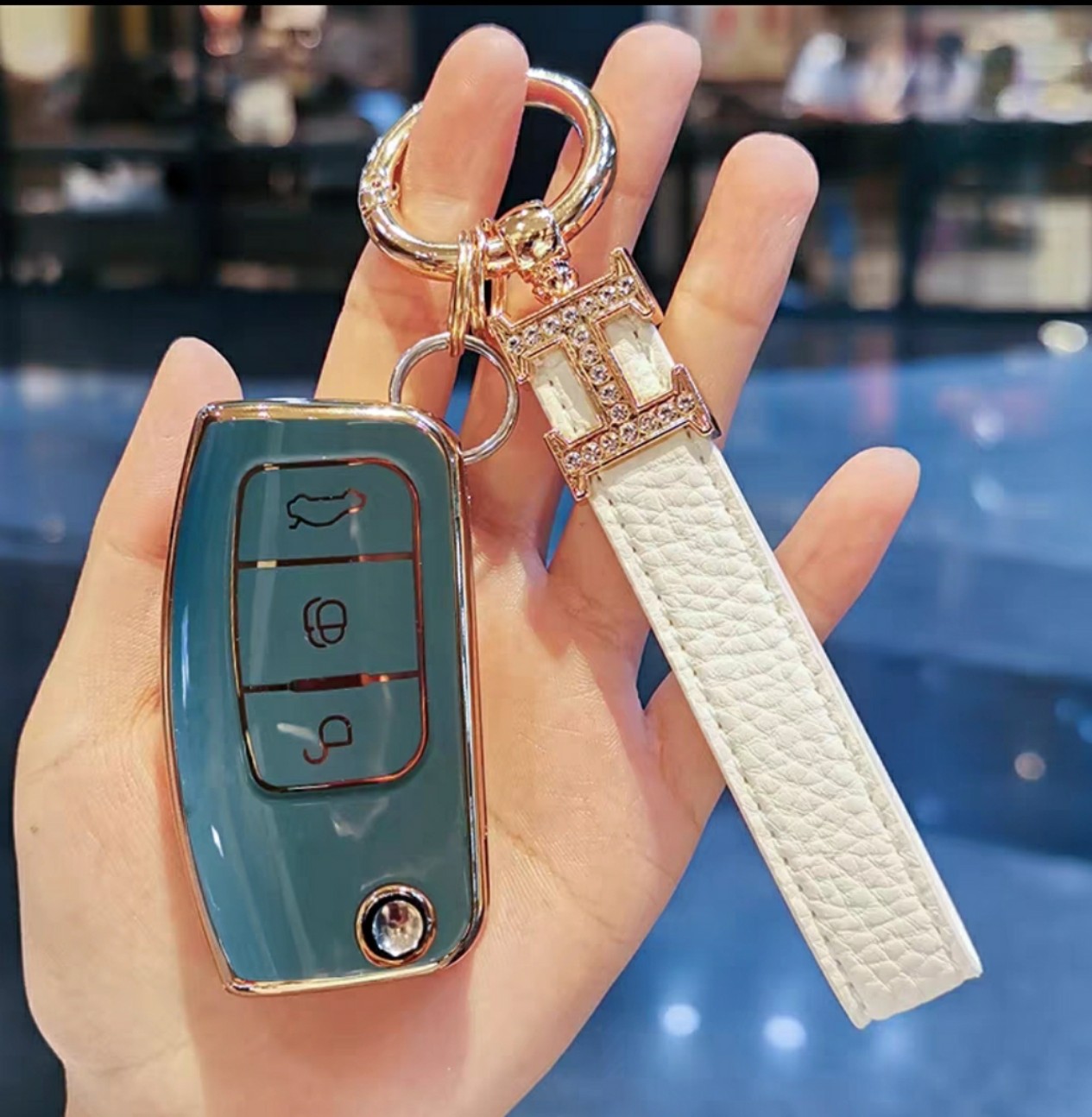 Móc Chìa Khoá Chữ H đính đá