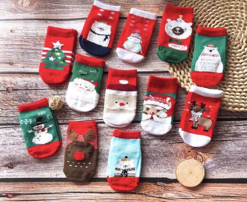 Set 3 đôi tất noel cổ ngắn cho bé