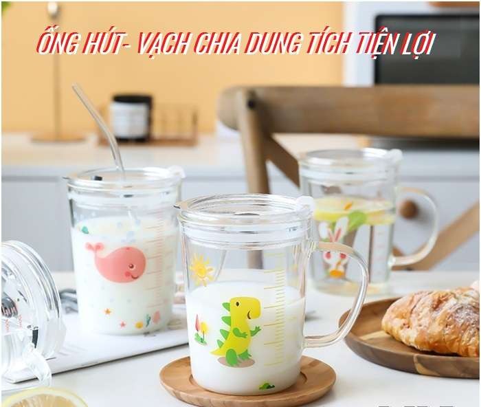 [HCM](GIAO HÀNG CỰC NHANH) - CỐC THUỶ TINH CÓ VẠCH CHIA ĐỊNH LƯỢNG CHIA ML TIỆN ÍCH CÓ THỂ DÙNG CHO TRẺ EM VÀ NGƯỜI LỚN - LY THUỶ TINH CHỊU NHIỆT TỐT CÓ TẶNG KÈM ỐNG HÚT TIỆN LỢI