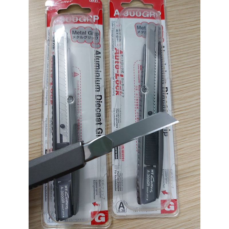 [Nhập RS0822 giảm 30k cho đơn 99k]Dao rọc giấy Dao trượt NT Cutter A-300GRP