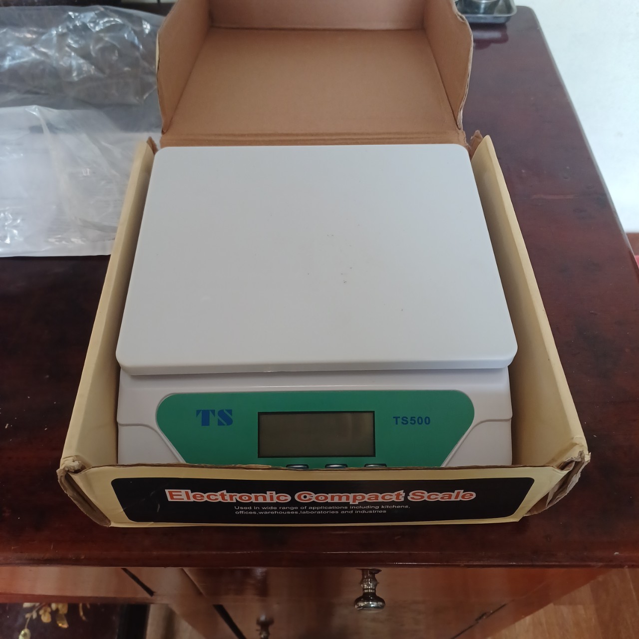 CÂN ĐIỆN TỬ TS-500-30KG/1G [HÀNG LOẠI 1]