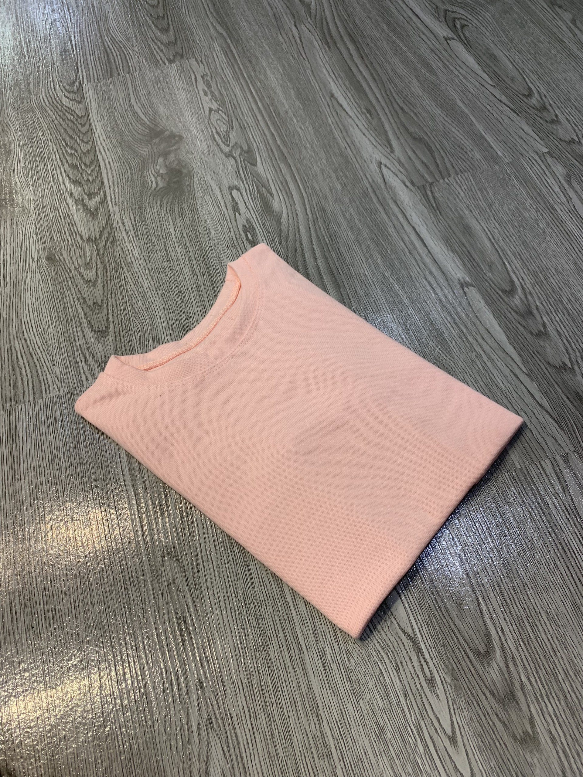 Áo thun trơn form ÔM babytee đủ màu basic chất liệu thun con giãn 4 chiều fit dáng siêu đẹp