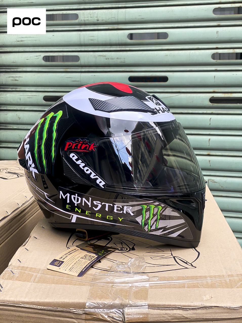 TEM DECAL SHARK V2 DÁN MŨ BẢO HIỂM FULLFACE