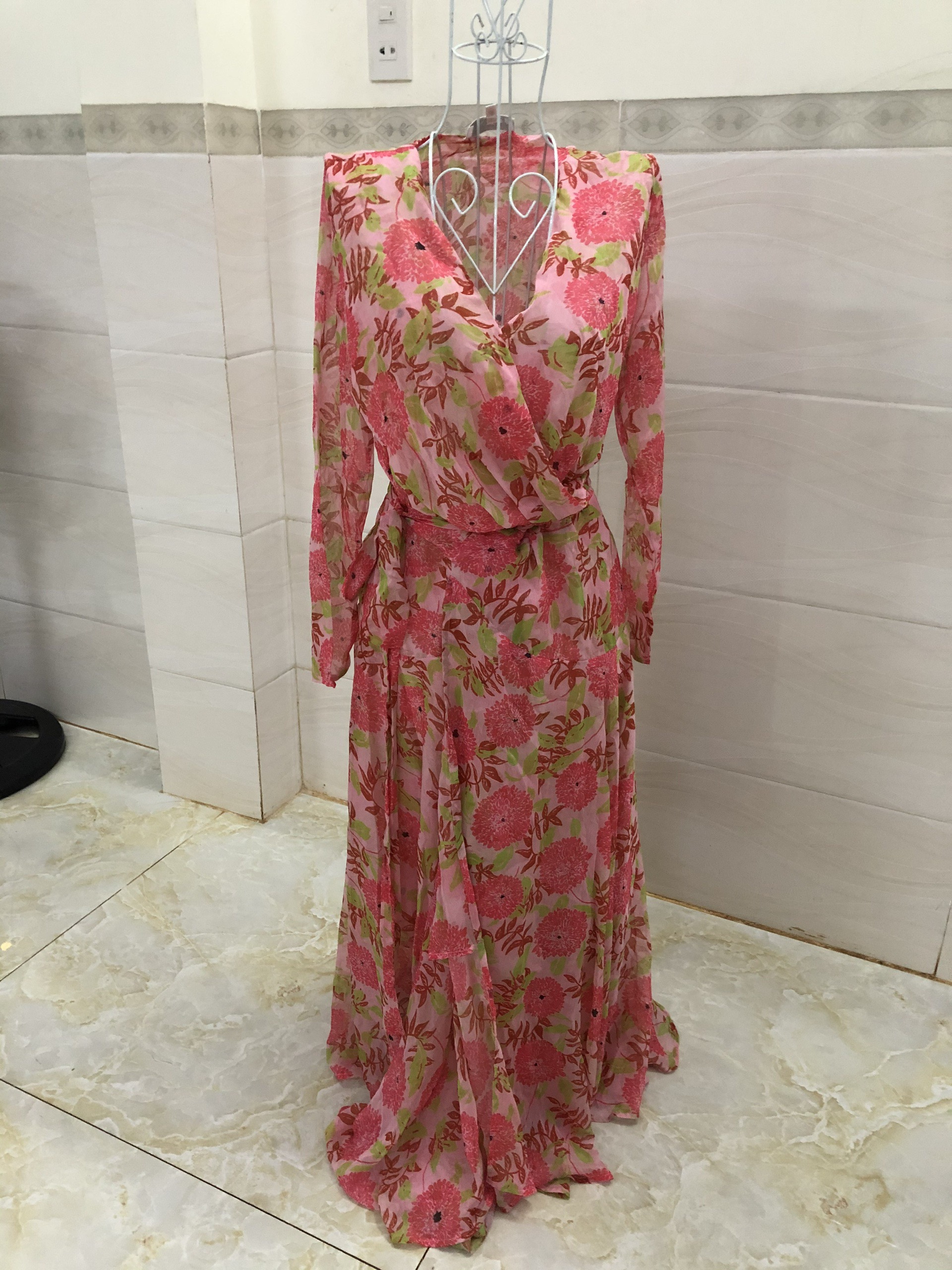 Đầm maxi đi biển