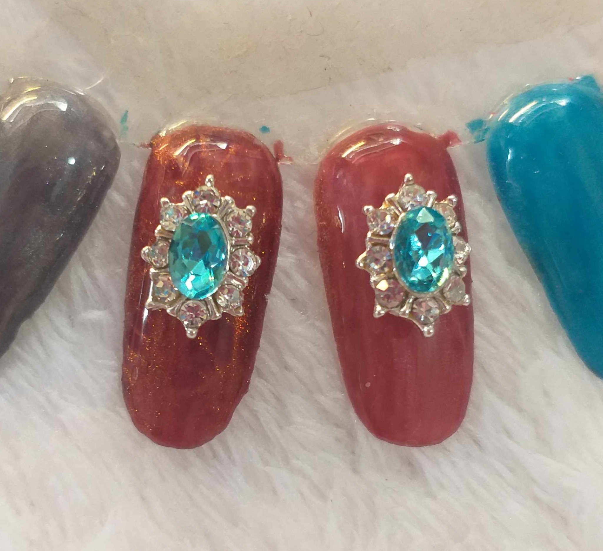2 VIÊN ĐÁ 3D TRANG TRÍ MÓNG NGHỆ THUẬT (13)