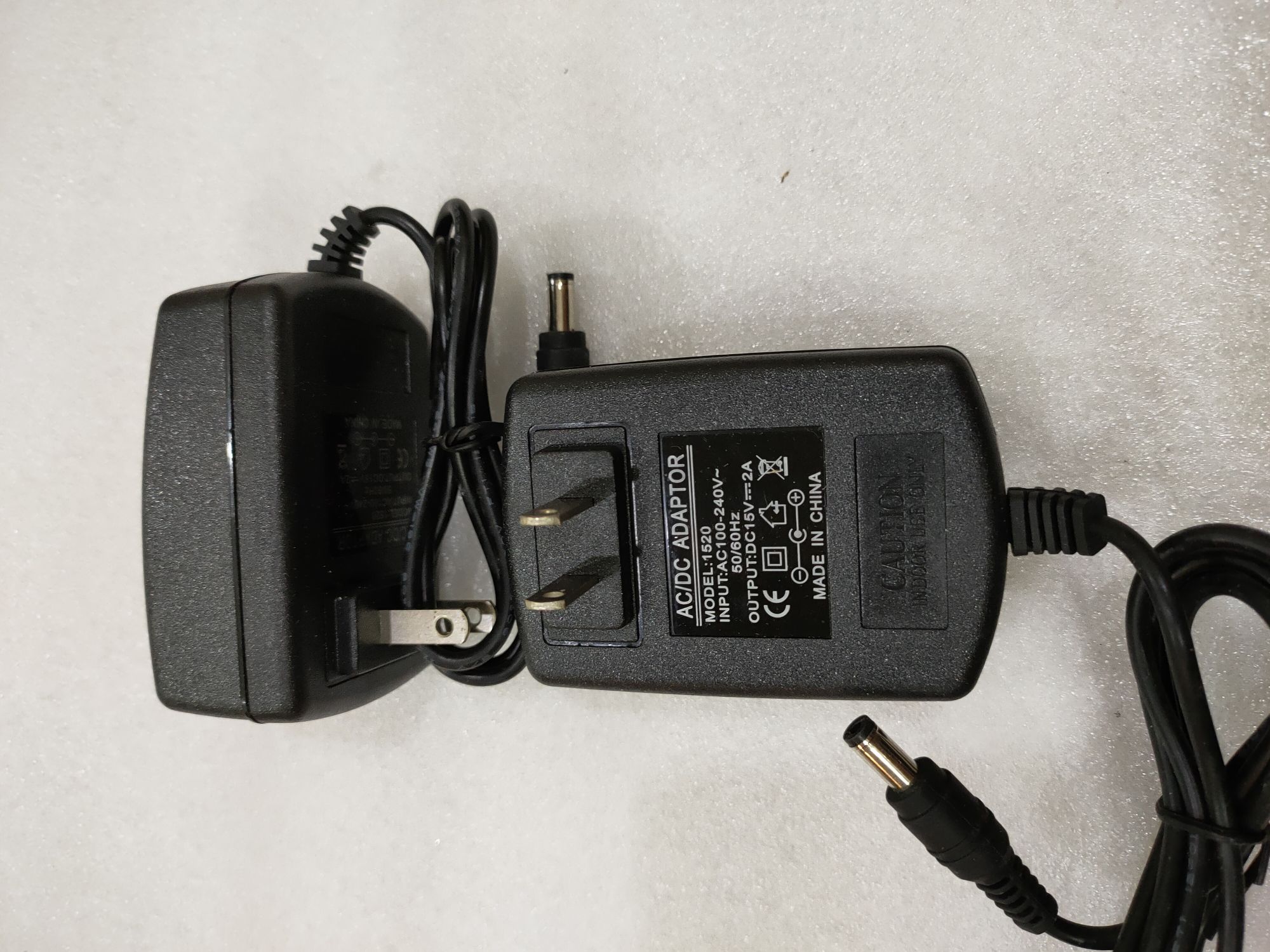 Adapter 2A 15V
