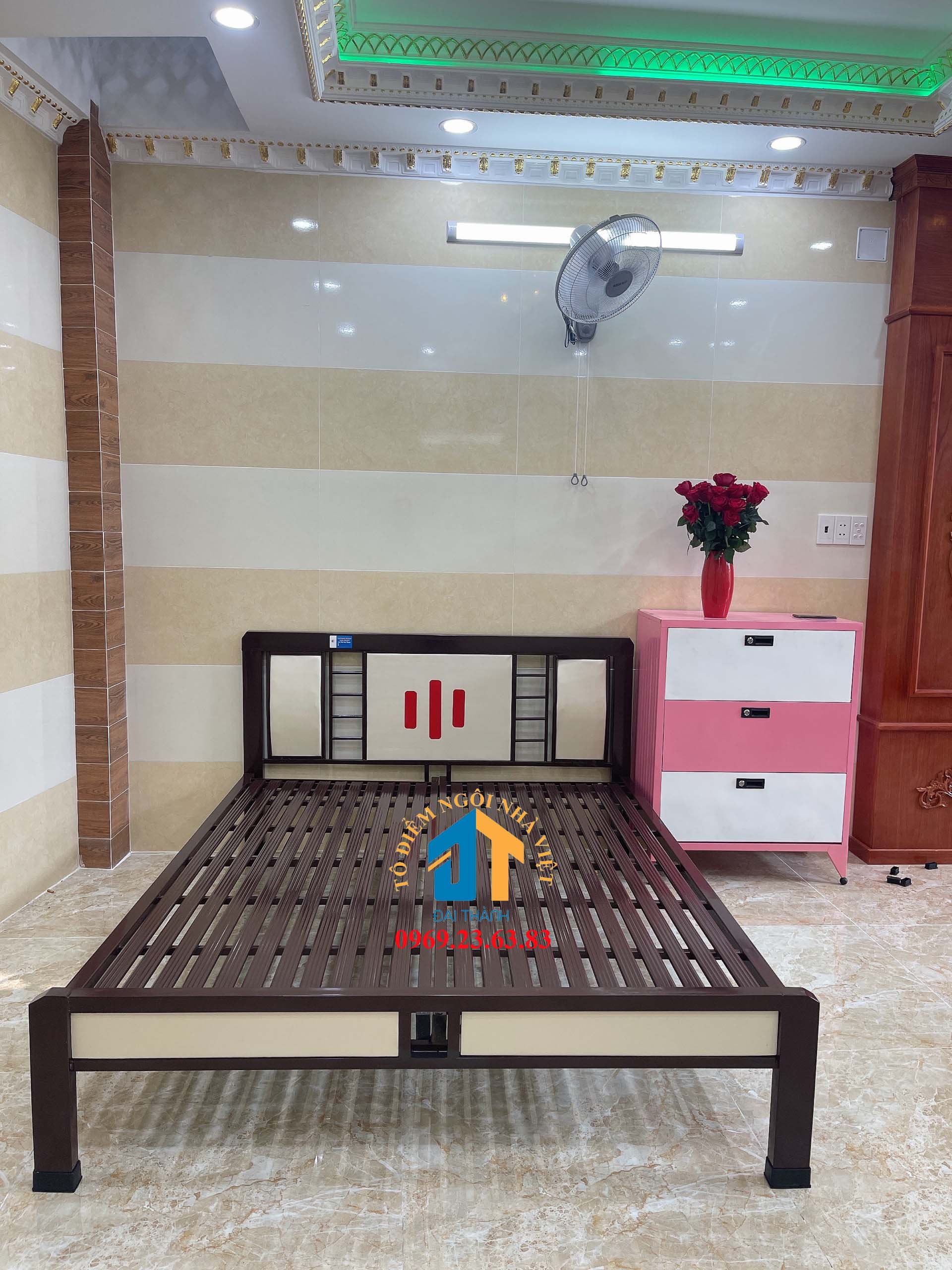 Giường  sắt 160×200 – DT05