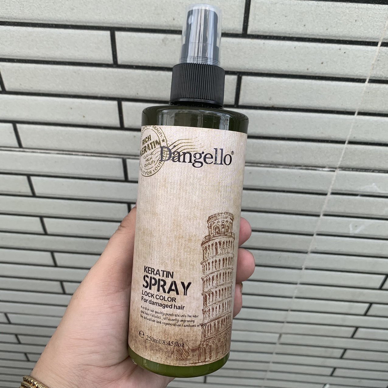 [HCM]XỊT DƯỠNG TÓC SIÊU MỀM MƯỢT DANGELLO KERATIN SPRAY 250ML