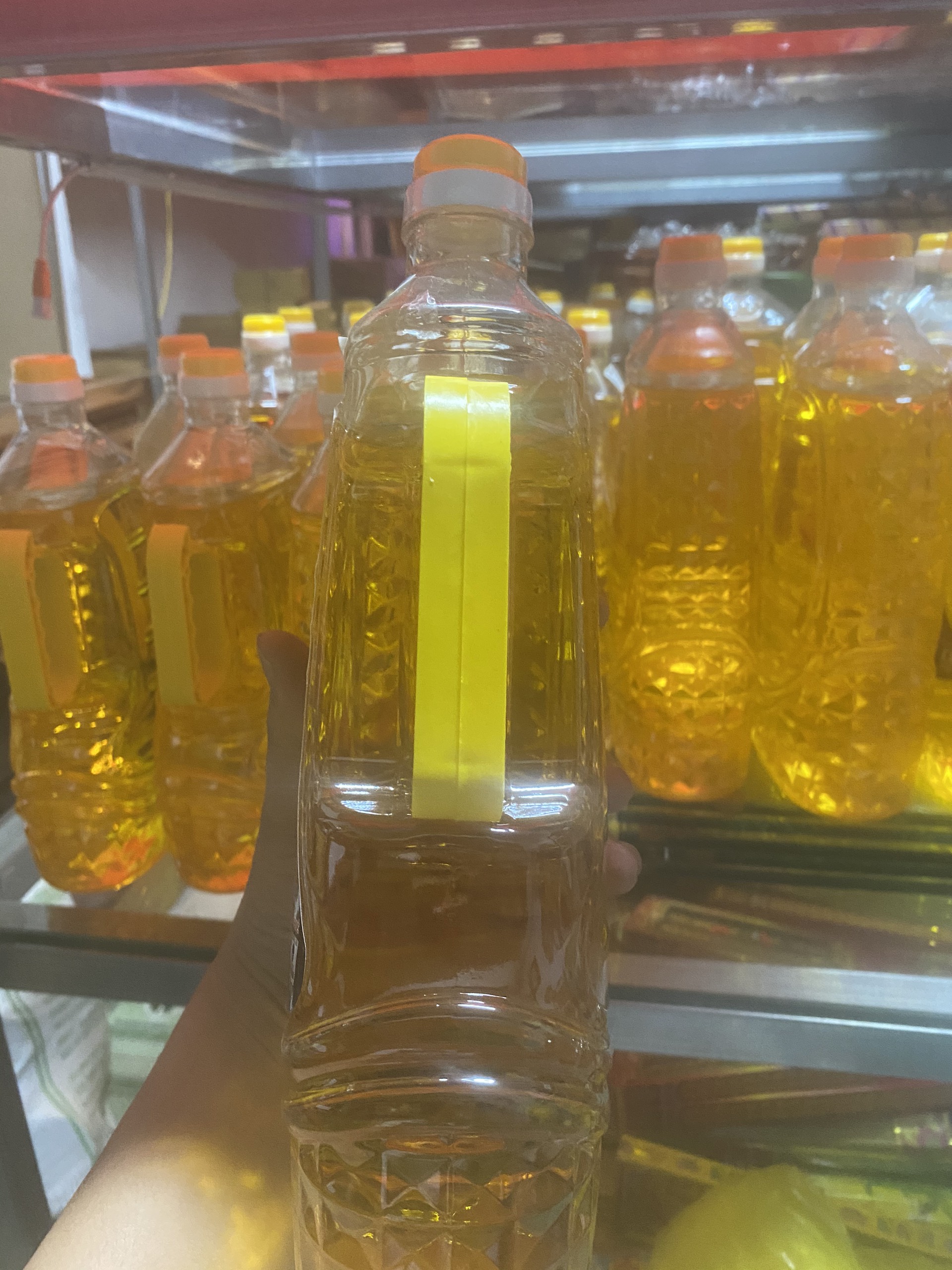 Dầu lưu ly . 2 lít