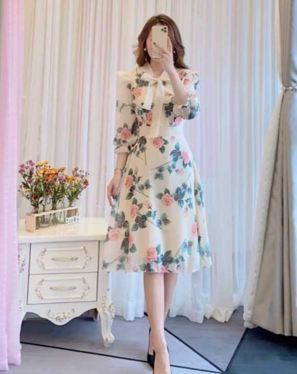 Đầm hoa nơ cổ tay dài phối voan cực xinh