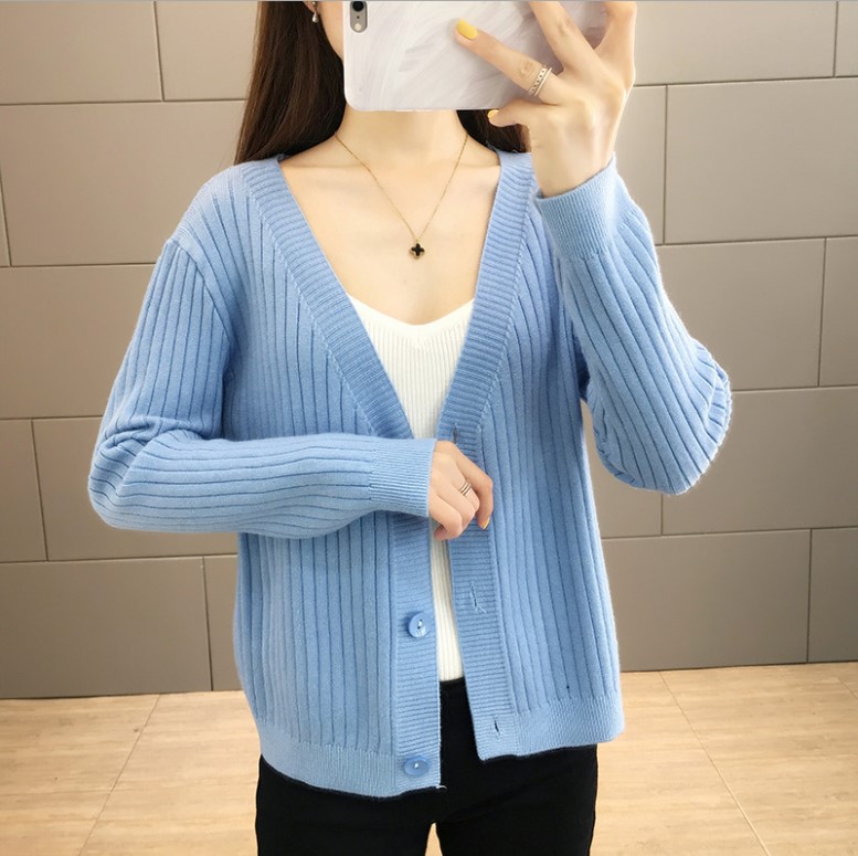 ÁO KHOÁC LEN NỮ CỔ V