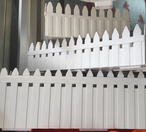 Chậu hàng rào nhựa size lớn dài 60cm